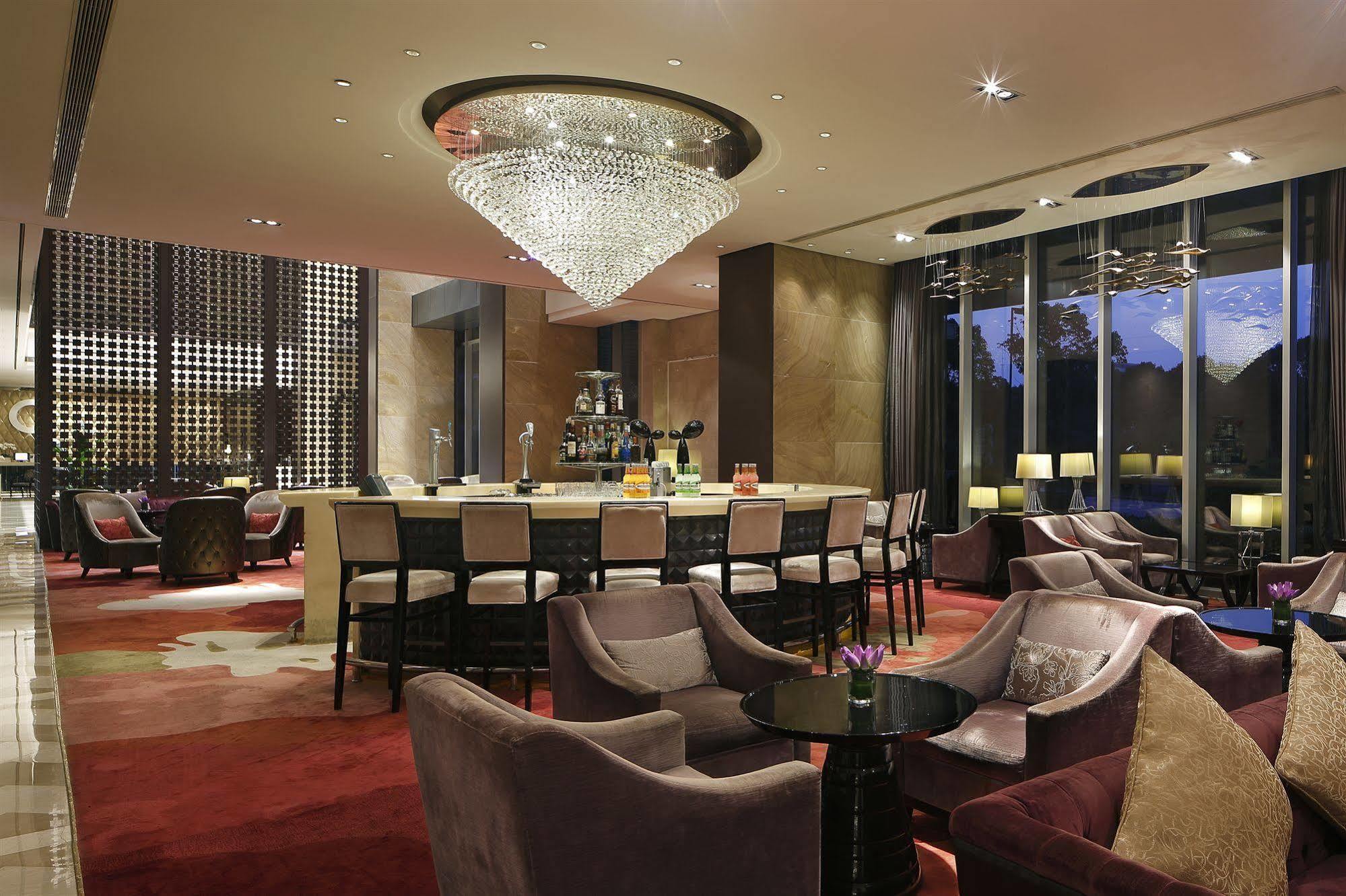 The Qube Hotel Shanghai -Close To Pudong International Airport And Disney Land Exterior foto